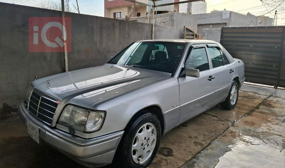 مرسيدس بنز E-Class